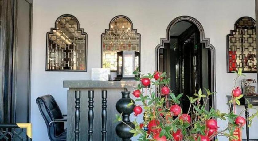 Malisa Hotel Nhu Thuc Esterno foto